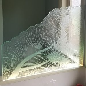 master tub glass panel